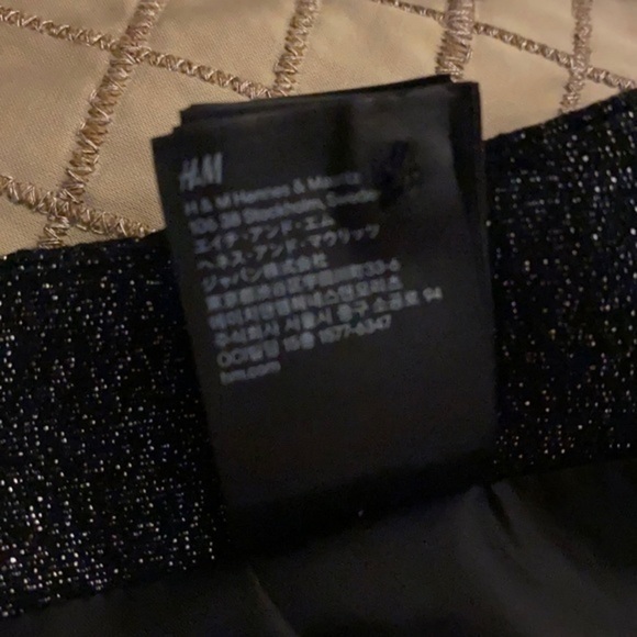 Shimmer Skirt by H&M so cool.Brand new no tags - Picture 3 of 4